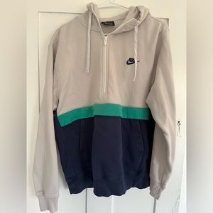 Nike Quarter Zip